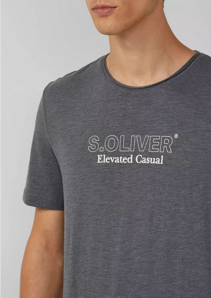 s.Oliver T-Shirt Basic Rundhals-Ausschnitt, mit Logo in klein oder groß auf der Brust – Bild 3 von 5