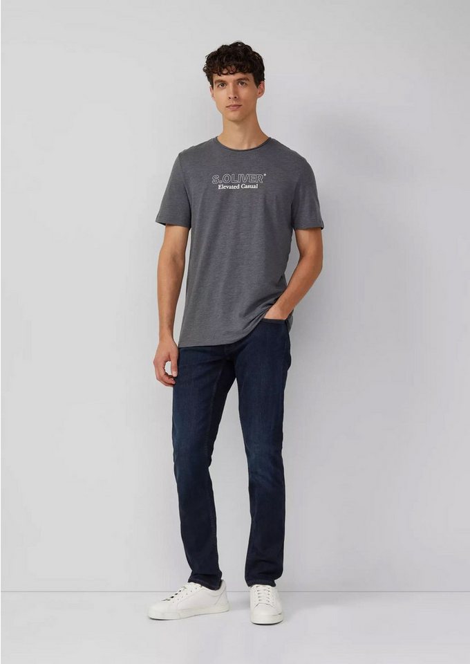 s.Oliver T-Shirt Basic Rundhals-Ausschnitt, mit Logo in klein oder groß auf der Brust – Bild 4 von 5