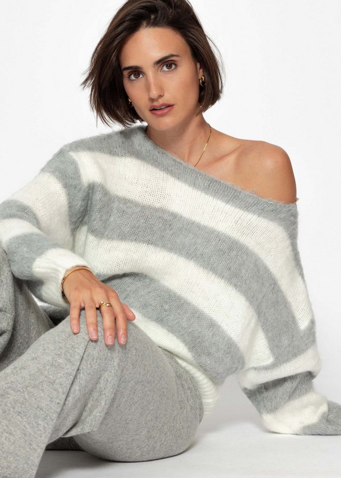 SASSYCLASSY Strickpullover Gestreifter Pullover für Damen Weicher Strickpullover mit U-Boot Ausschnitt und Strukturmix – Bild 4 von 5