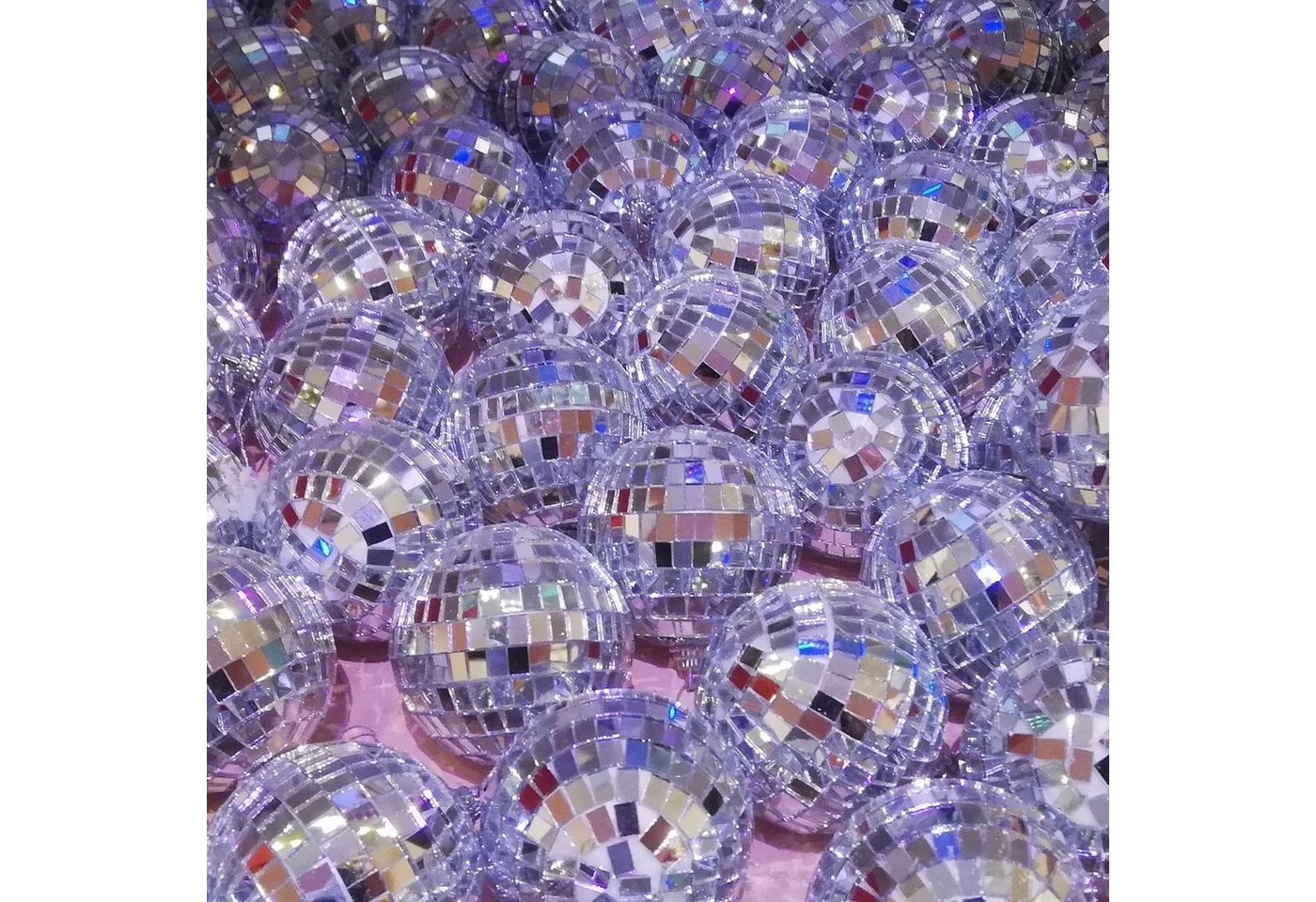 SATISFIRE Discolicht Spiegelkugel 5cm Mini Discokugel coole Party Disko Deko silber 12Stück – Bild 4 von 5