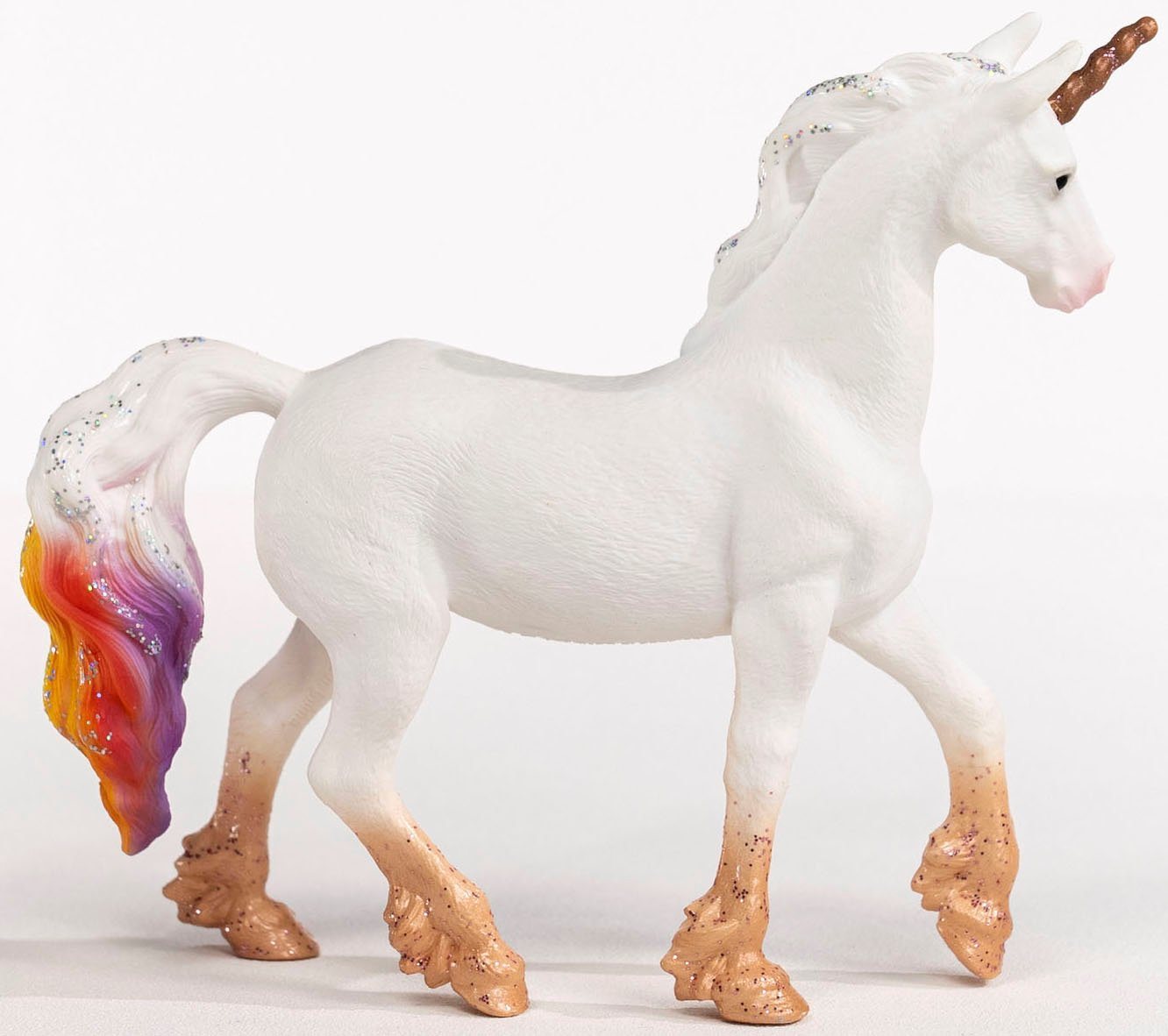 Schleich® Spielfigur BAYALA®, Regenbogeneinhorn Stute (70726) – Bild 3 von 5