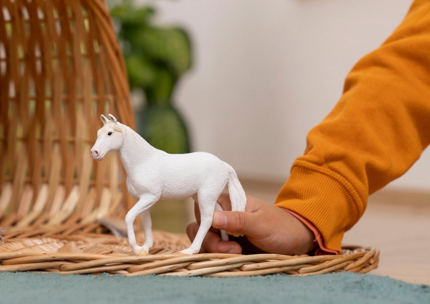 Schleich® Spielfigur FARM WORLD, Camarillo Stute (13959) – Bild 2 von 2