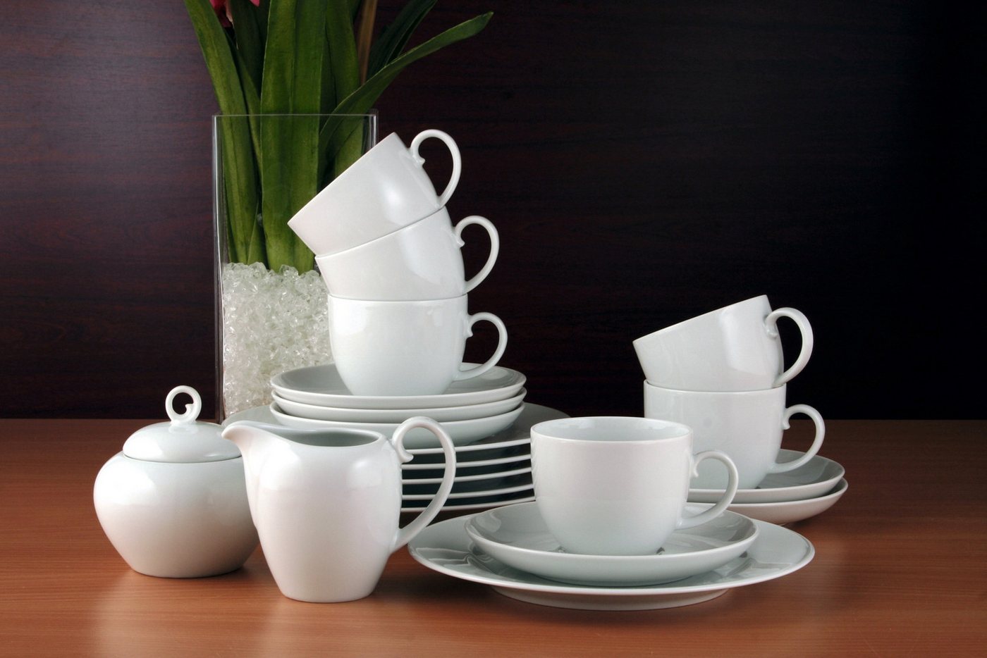 Seltmann Weiden Kaffeeservice Geschirr-Set, Service Rondo (18-tlg), 6 Personen, Porzellan, Tassen, Teller, Untertassen, 18 Teile, für 6 Personen Made in Germany – Bild 4 von 5
