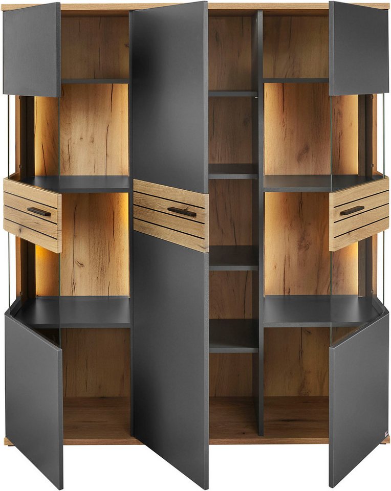 set one by Musterring Vitrine Quincy (1-St) Mit 4 Glasausschnitten und LED, in 2 Farben erhältlich, 134,8 cm – Bild 5 von 5