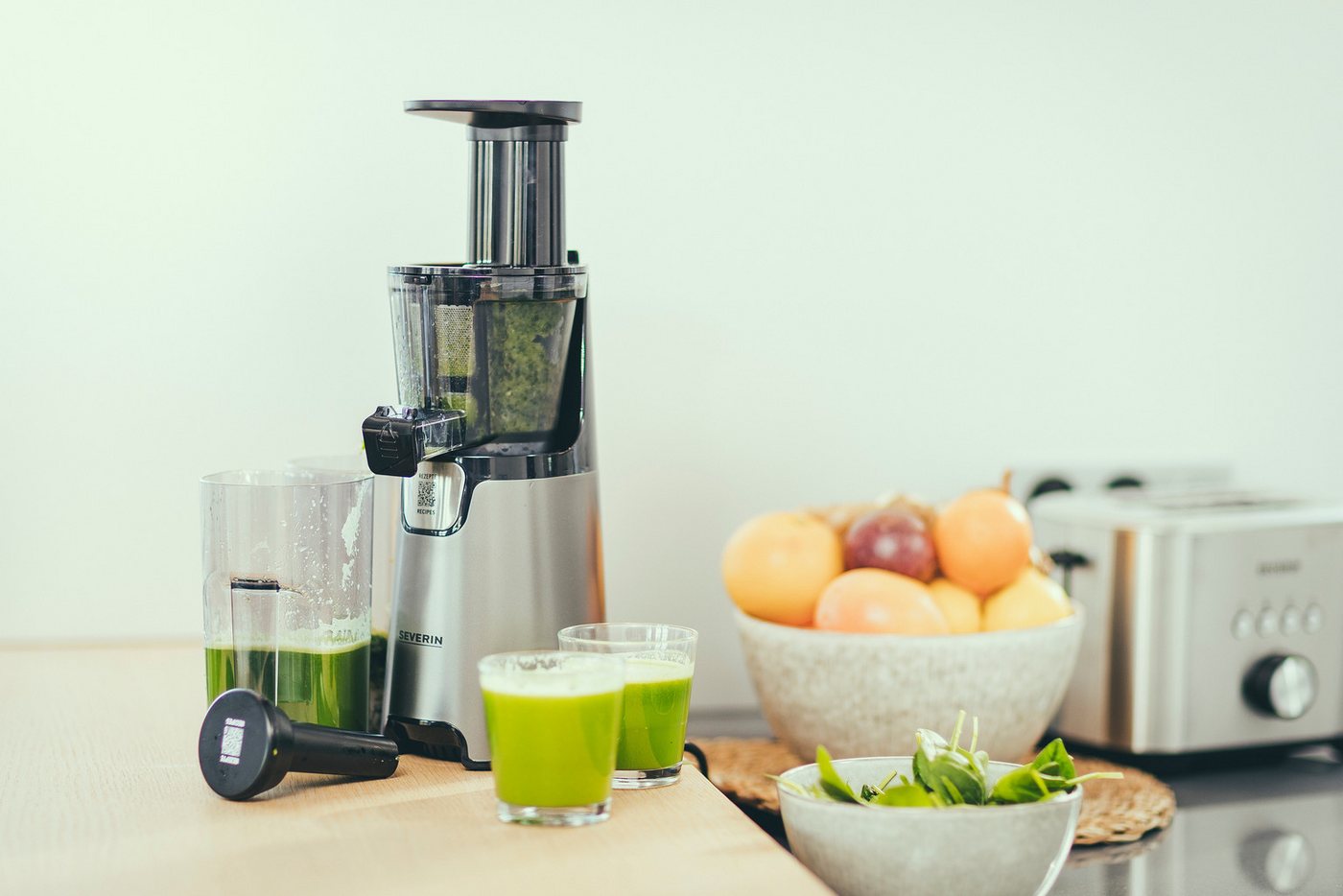 Severin Slow Juicer ES 3571, 150 W, für Säfte, Sorbets, Marmelade uvm., mit Easy-Clean Konzept – Bild 3 von 5