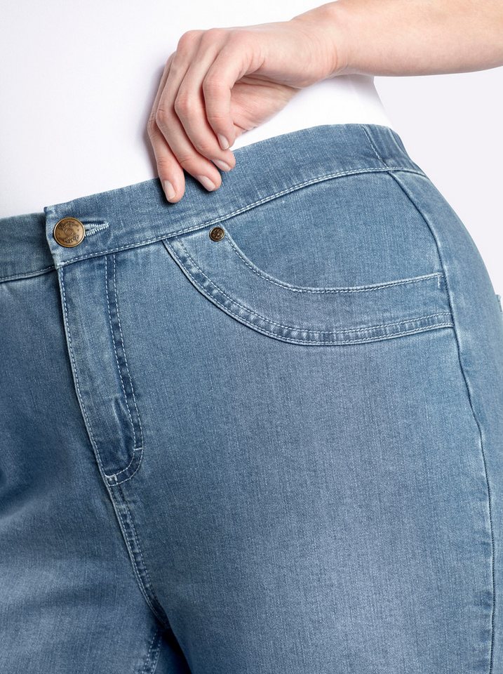 Sheego Jeansshorts Capri-Jeans erhöht – Bild 4 von 5