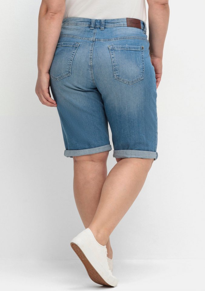 Sheego Jeansshorts Jeansbermudas – Bild 5 von 5