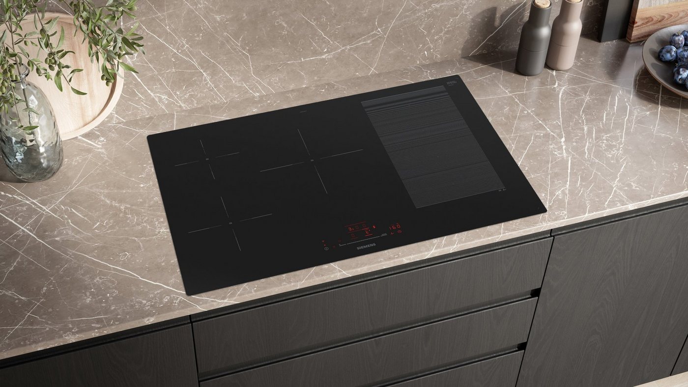 SIEMENS Induktions-Kochfeld iQ700 EX801HVC1E, Mehr Flexibilität beim Kochen dank varioInduktion Kochfeld – Bild 3 von 5