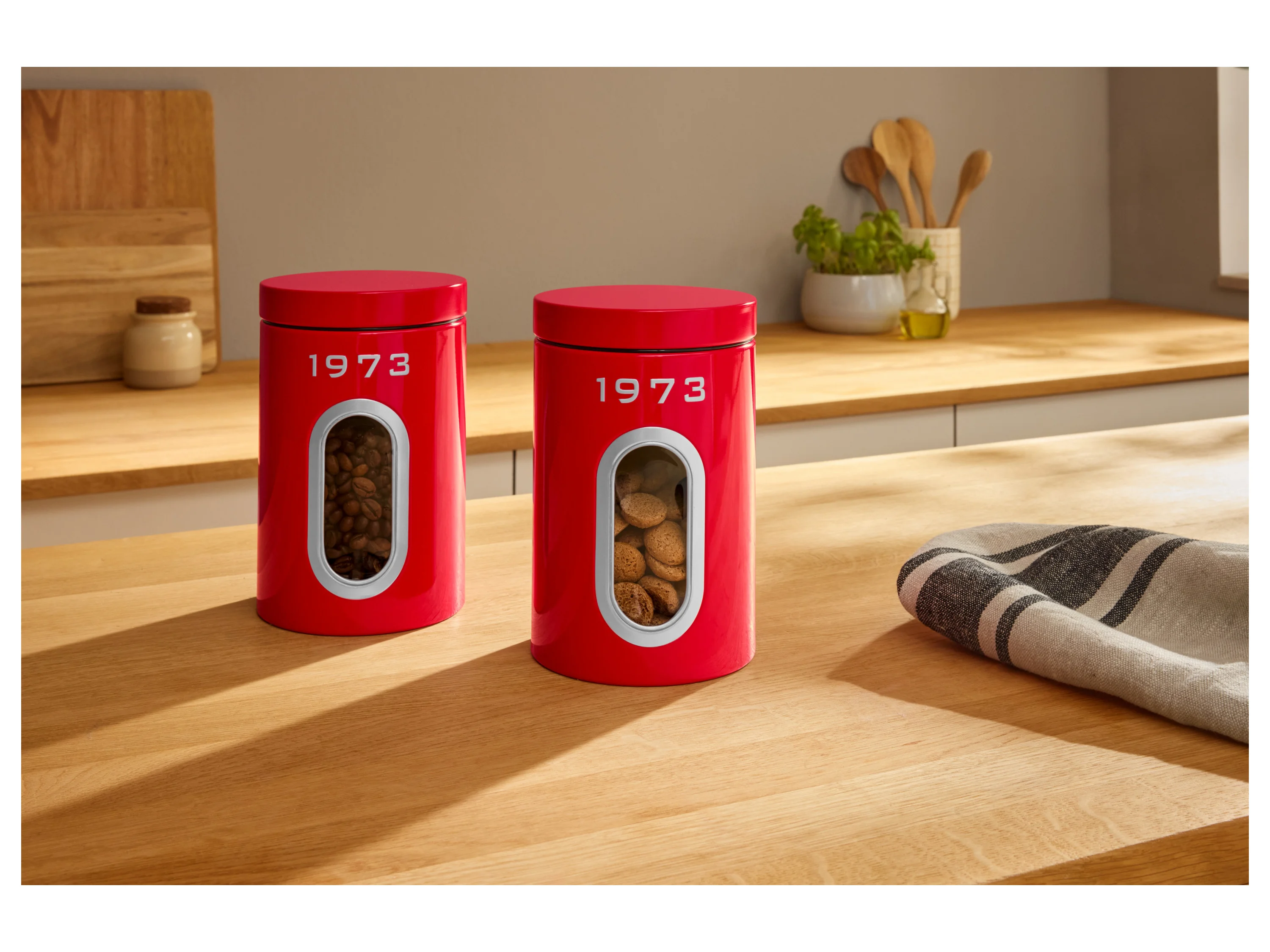 SILVERCREST® Aufbewahrungsdosen-Set Retro 1973 (Rot) – Bild 4 von 4