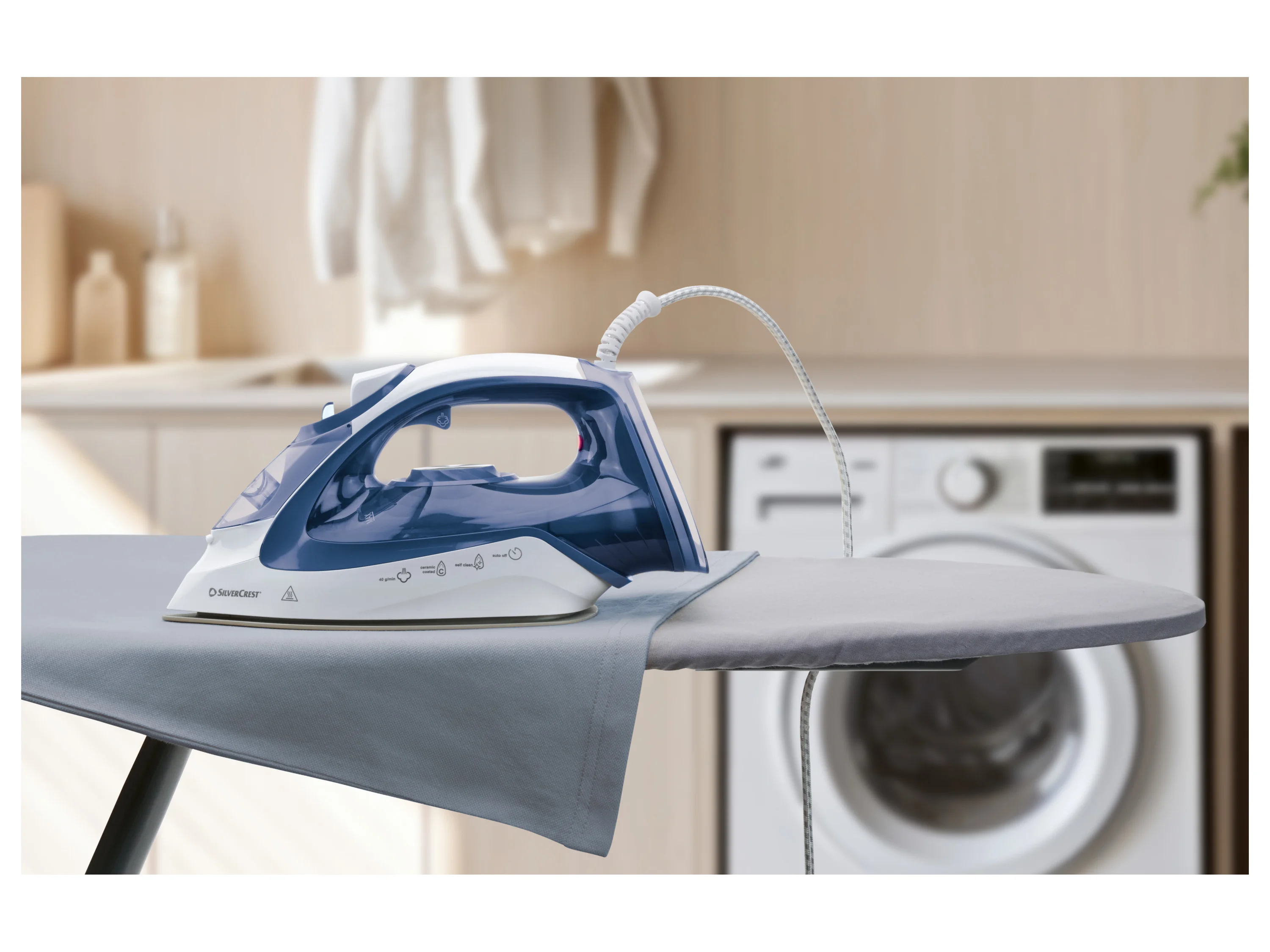 SILVERCREST® Premium-Dampfbügeleisen (Blau) – Bild 3 von 4