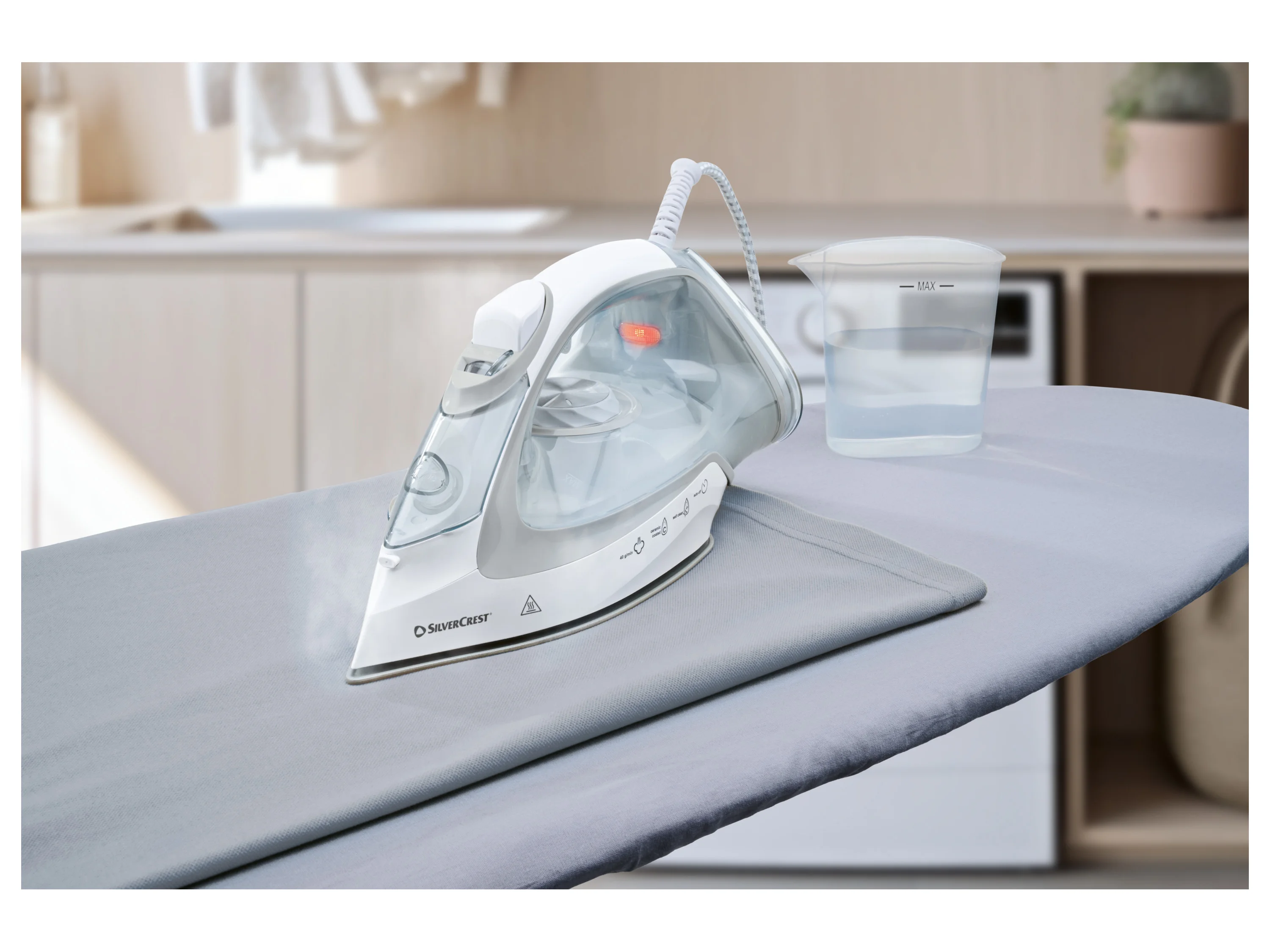 SILVERCREST® Premium-Dampfbügeleisen (Hellgrau) – Bild 2 von 4