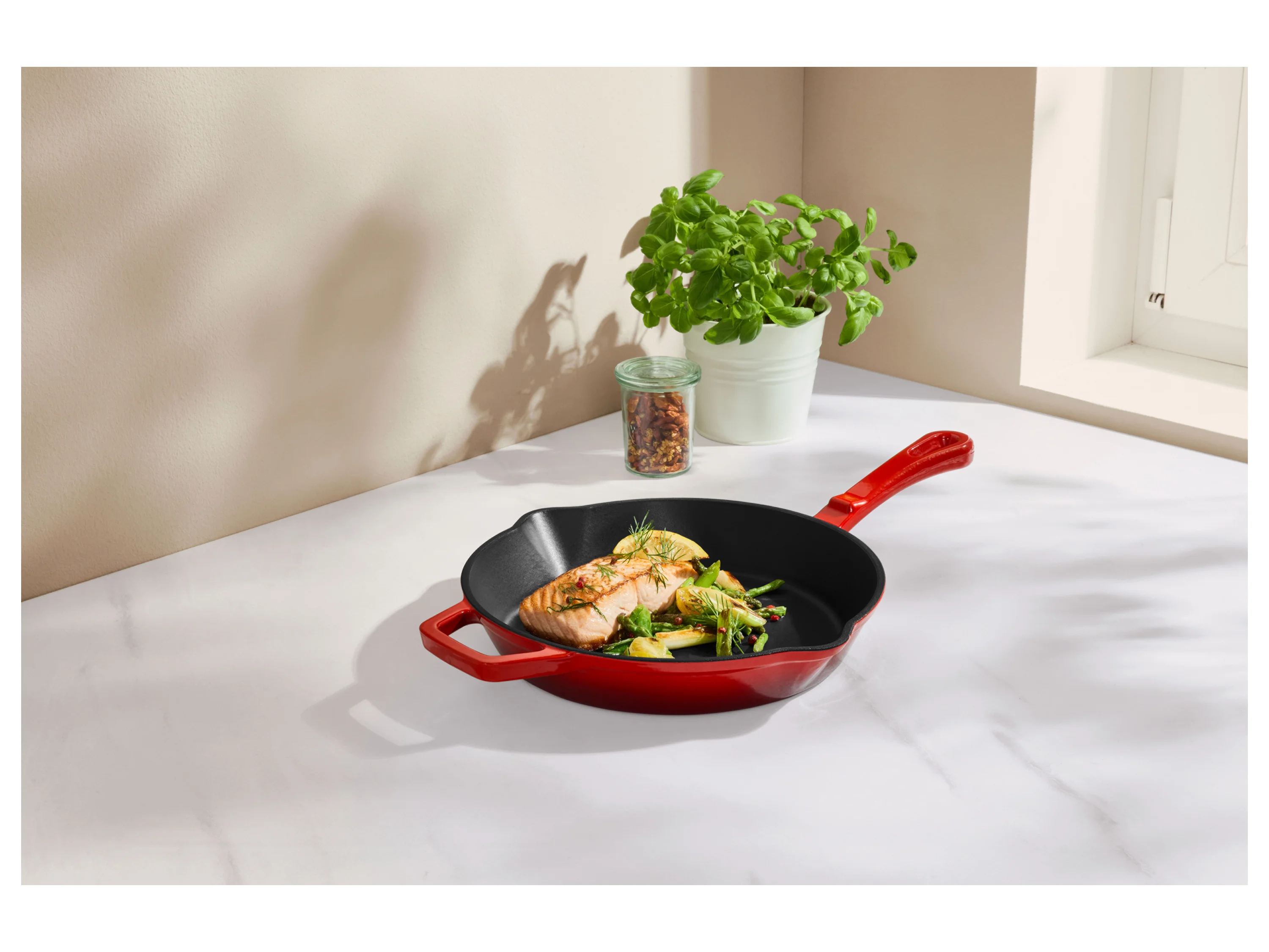 SILVERCREST® Premium-Gusseisengrillpfanne / Premium-Gusseisenpfanne (Rund, Rot) – Bild 3 von 4