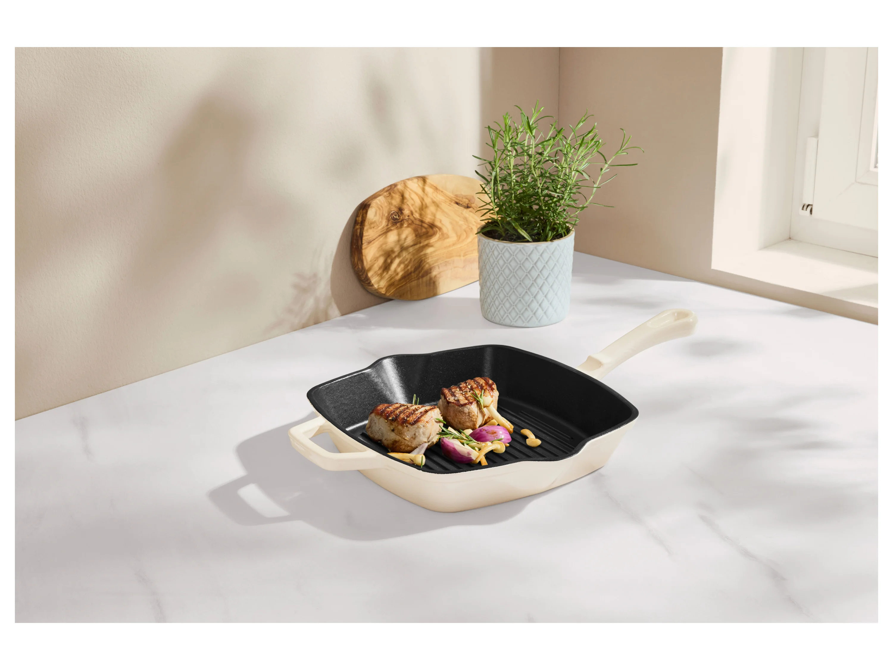 SILVERCREST® Premium-Gusseisengrillpfanne / Premium-Gusseisenpfanne (Eckig, Creme) – Bild 3 von 4