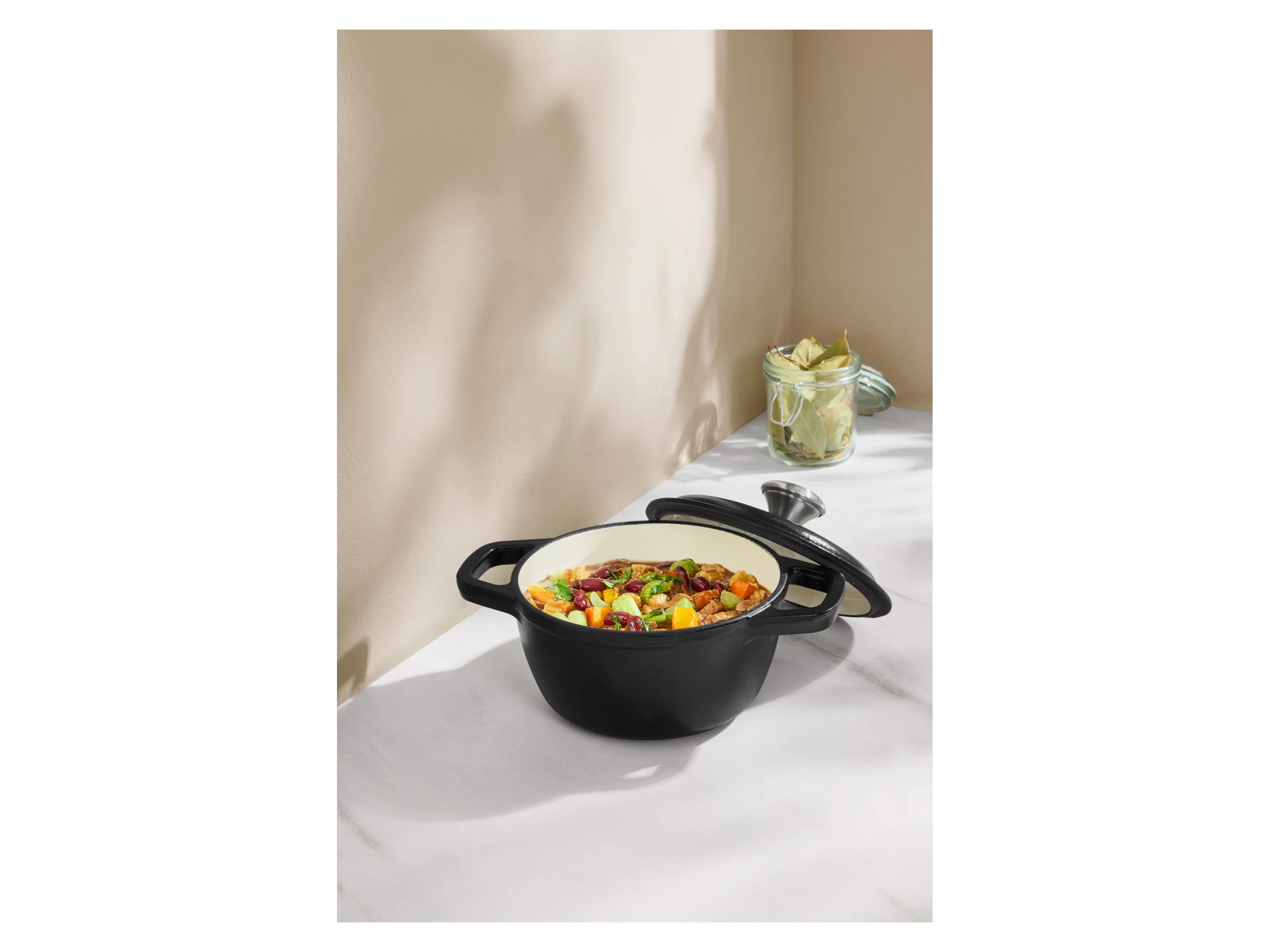 SILVERCREST® Premium-Gusseisentopf, Ø 16 cm (Schwarz) – Bild 2 von 4