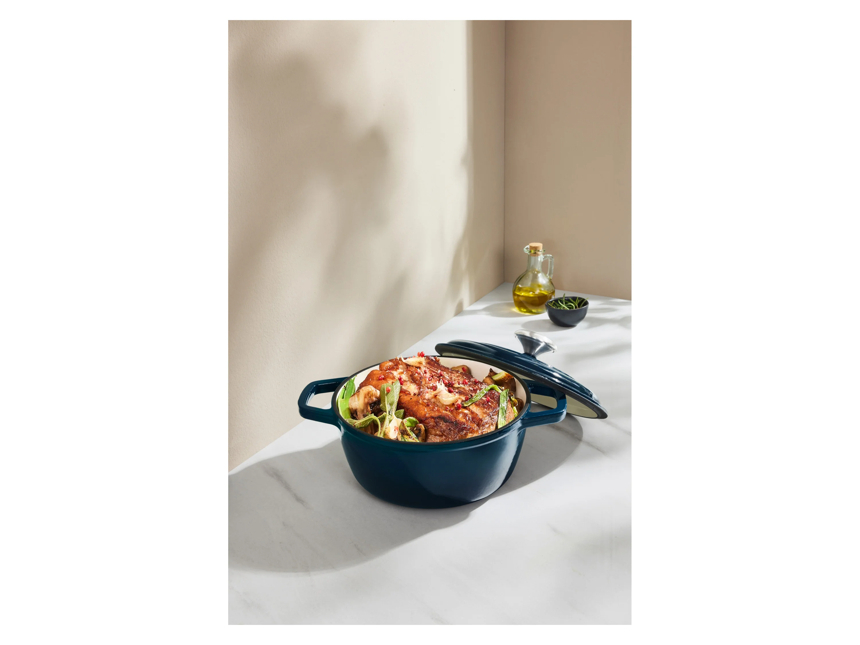 SILVERCREST® Premium-Gusseisentopf, Ø 21 cm (Blau) – Bild 2 von 4