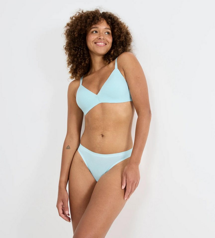 sloggi String ZERO Feel Air atmungskativ, semi-transparenter Look, feine Streifen – Bild 5 von 5