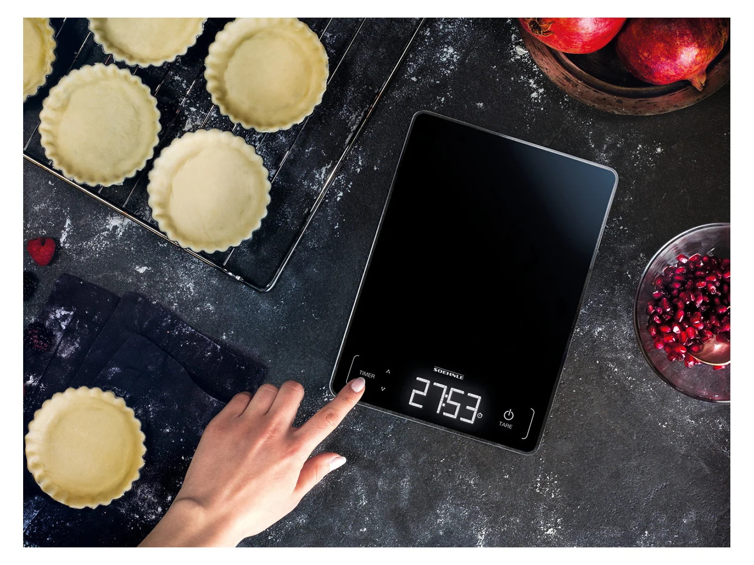 Soehnle Küchenwaage Page Profi 100, (1-tlg), LED-Anzeige, große Wiegefläche, bis 15kg, Zuwiegefunktion (Tara), g/lb – Bild 4 von 4