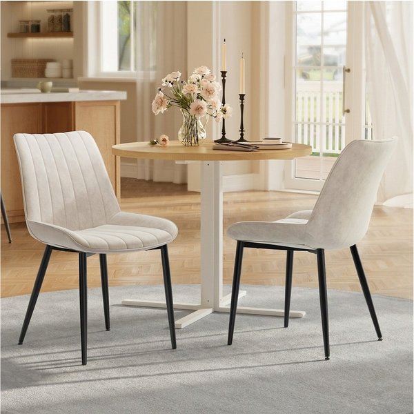 SONGMICS Esszimmerstuhl Küchenstuhl aus Samt, Polsterstuhl mit Armlehnen, Loungesessel (2 St), bis 120 kg belastbar, für Esszimmer, Küche, Stahlbeine, Polsterst