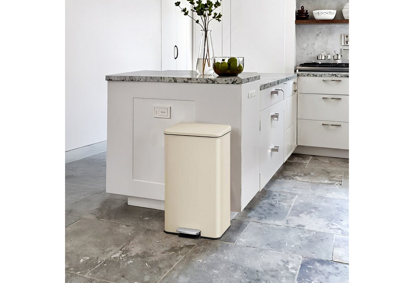 SONGMICS Mülleimer Küche, Abfalleimer, großer Tretmülleimer, mit Deckel, aus Stahl, Softclose, inklusive 15 Müllbeutel, 40 Liter – Bild 3 von 5