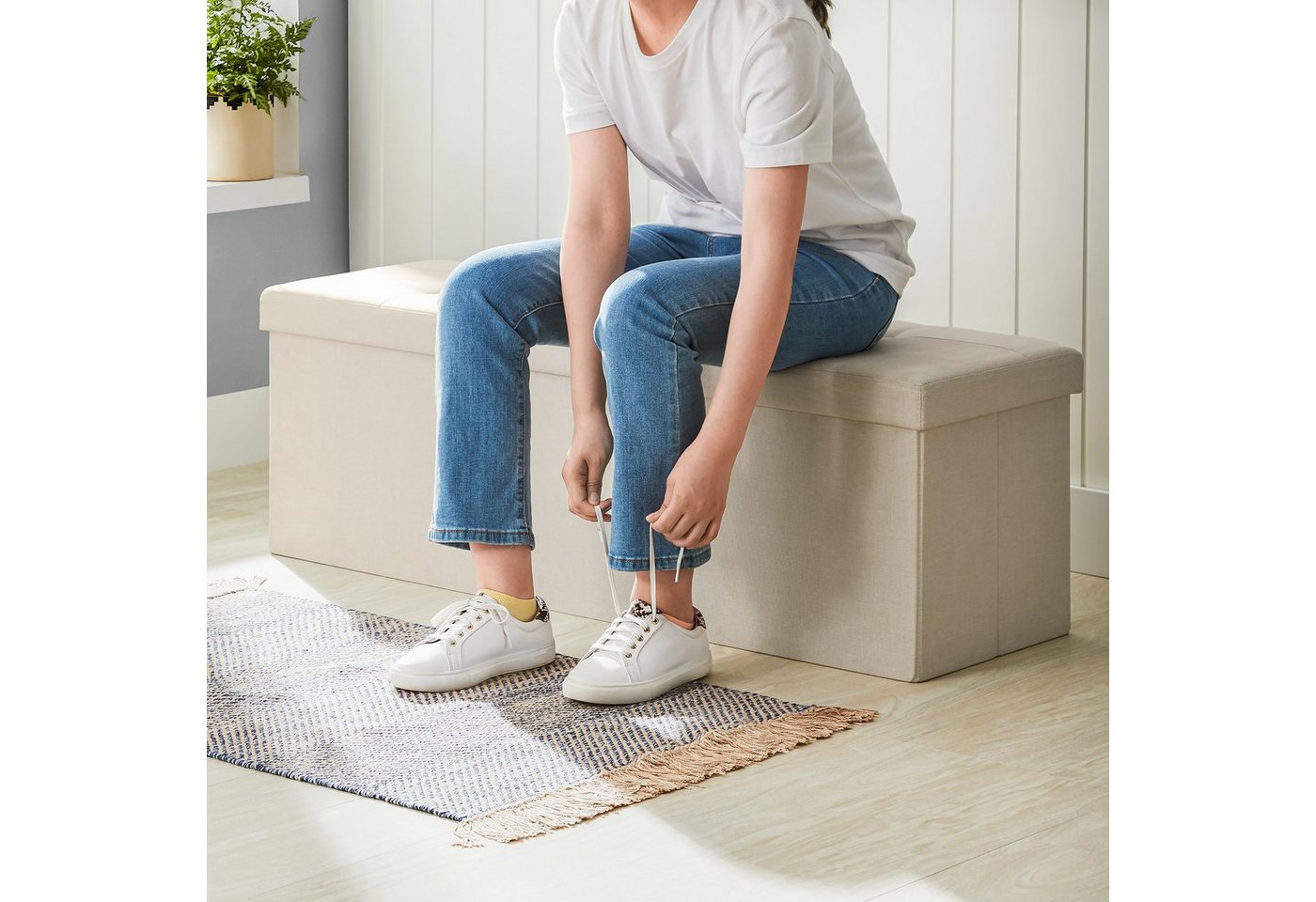 SONGMICS Sitzbank sitzhocker, 76/110cm mit Stauraum, klappbare Sitztruhe, Fußbank – Bild 4 von 5