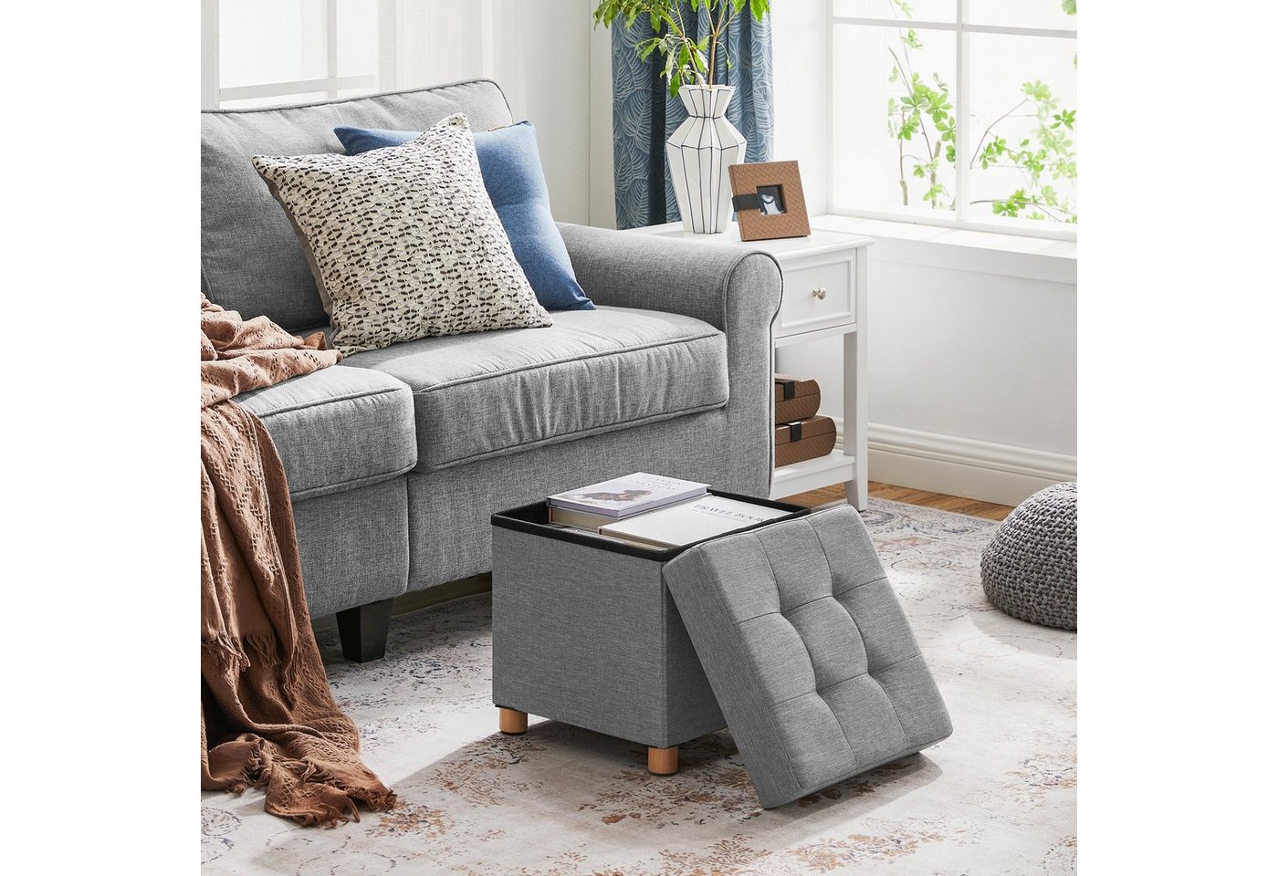 SONGMICS Sitzhocker mit Stauraum, 38 x 38 x 40 cm, für Wohnzimmer Schlafzimmer Schlafsaal, kleine klappbare, Aufbewahrungsbox, bis 300 kg belastbar, hellgrau – Bild 2 von 5