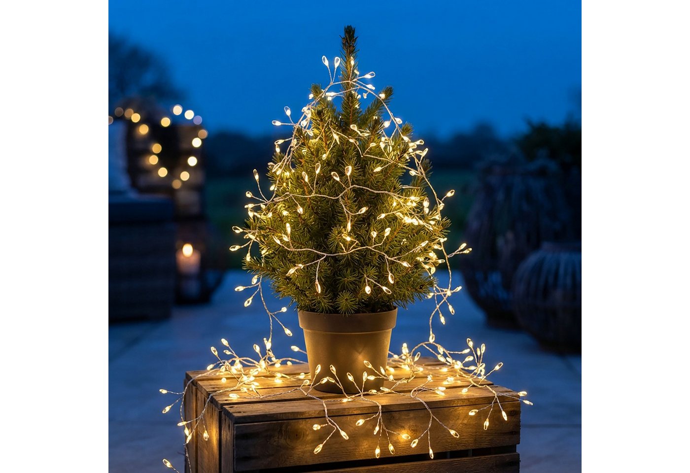 Spetebo Lichterkette Silver Wire CLUSTER Lights - 240 LED, 240-flammig – Bild 3 von 5