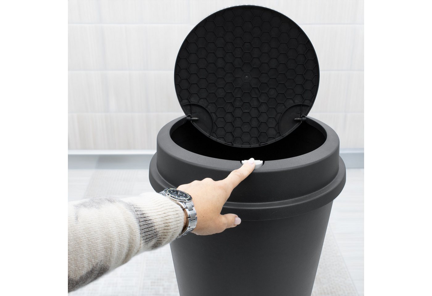 Spetebo Mülleimer XL Kunststoff Abfalleimer anthrazit mit Push Deckel - 50 L, Runder Mülleimer mit abnehmbaren Deckel – Bild 3 von 5