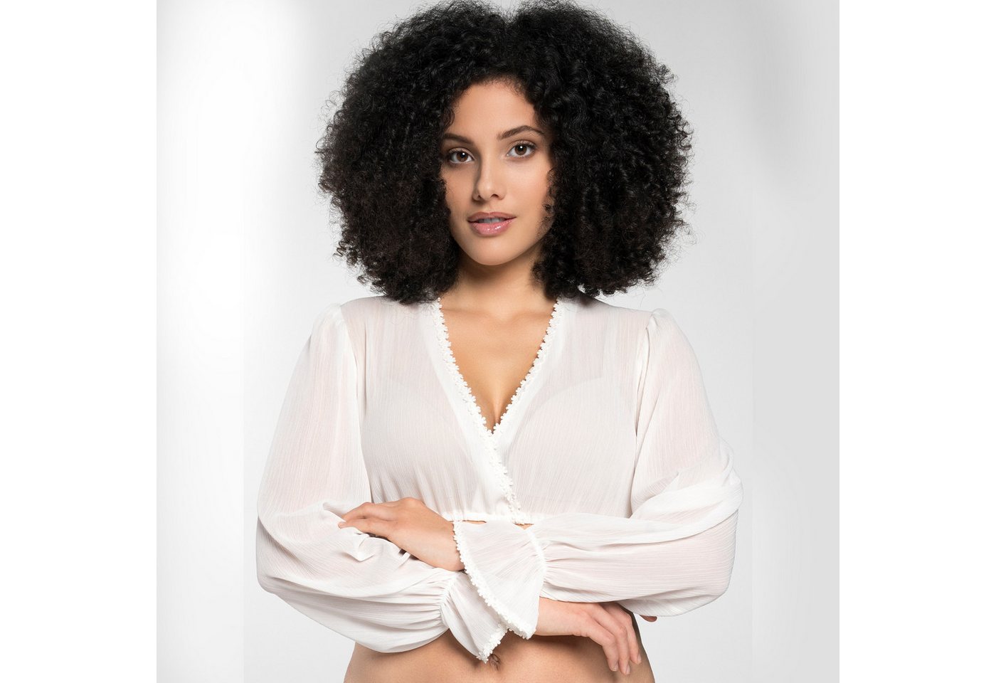 Spieth & Wensky Dirndlbluse Filomena Dirndlbluse Filomena Dirndlbluse Langarm-Bluse aus Spitze – Bild 2 von 4