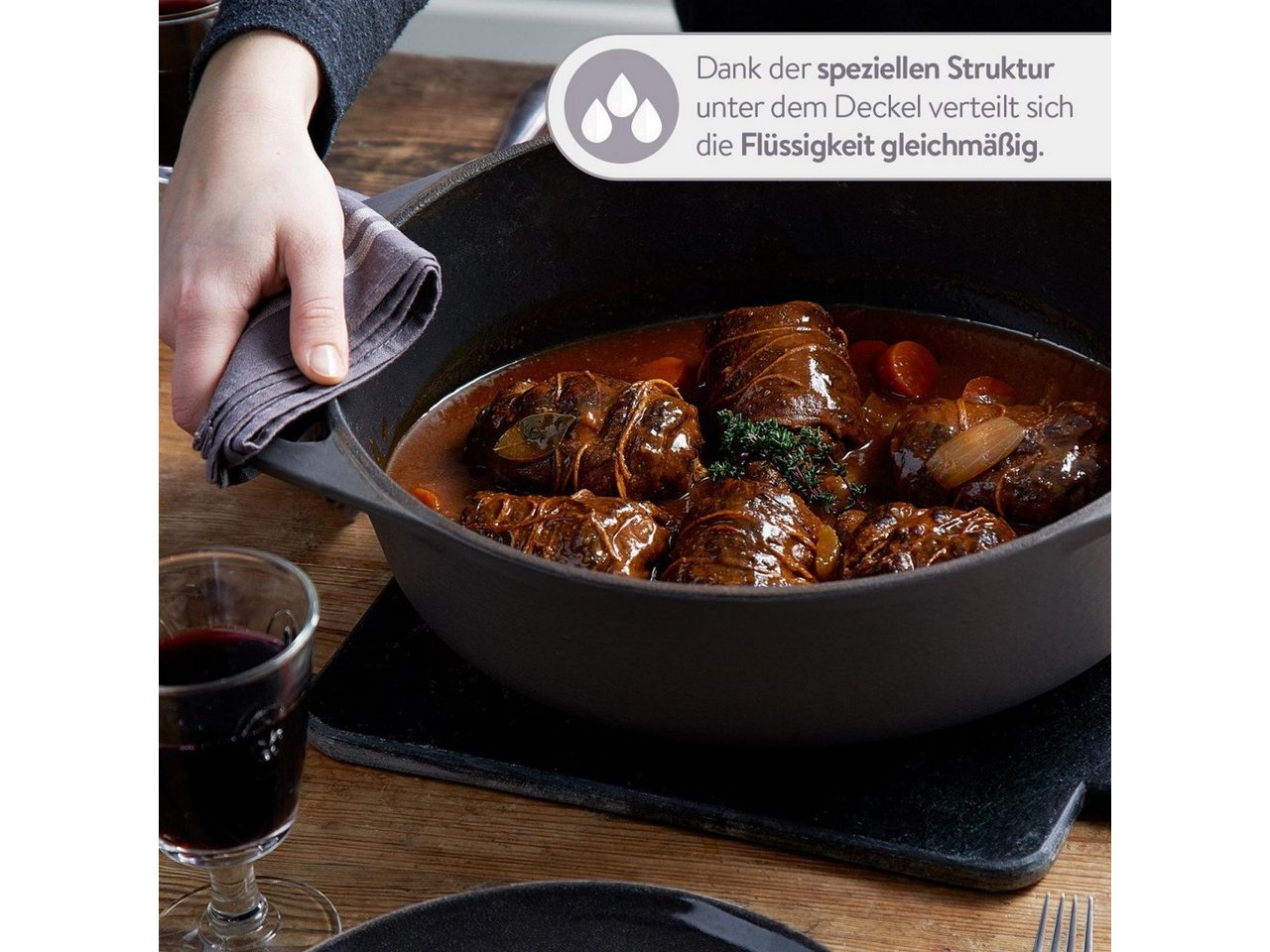 Springlane Bräter Cocotte Grau mit Deckel, Gusseisen, 6 L, Ø 28cm, Rund, Gusseisen, Ideale Feuchtigkeitsverteilung durch Tropfenstruktur – Bild 5 von 5
