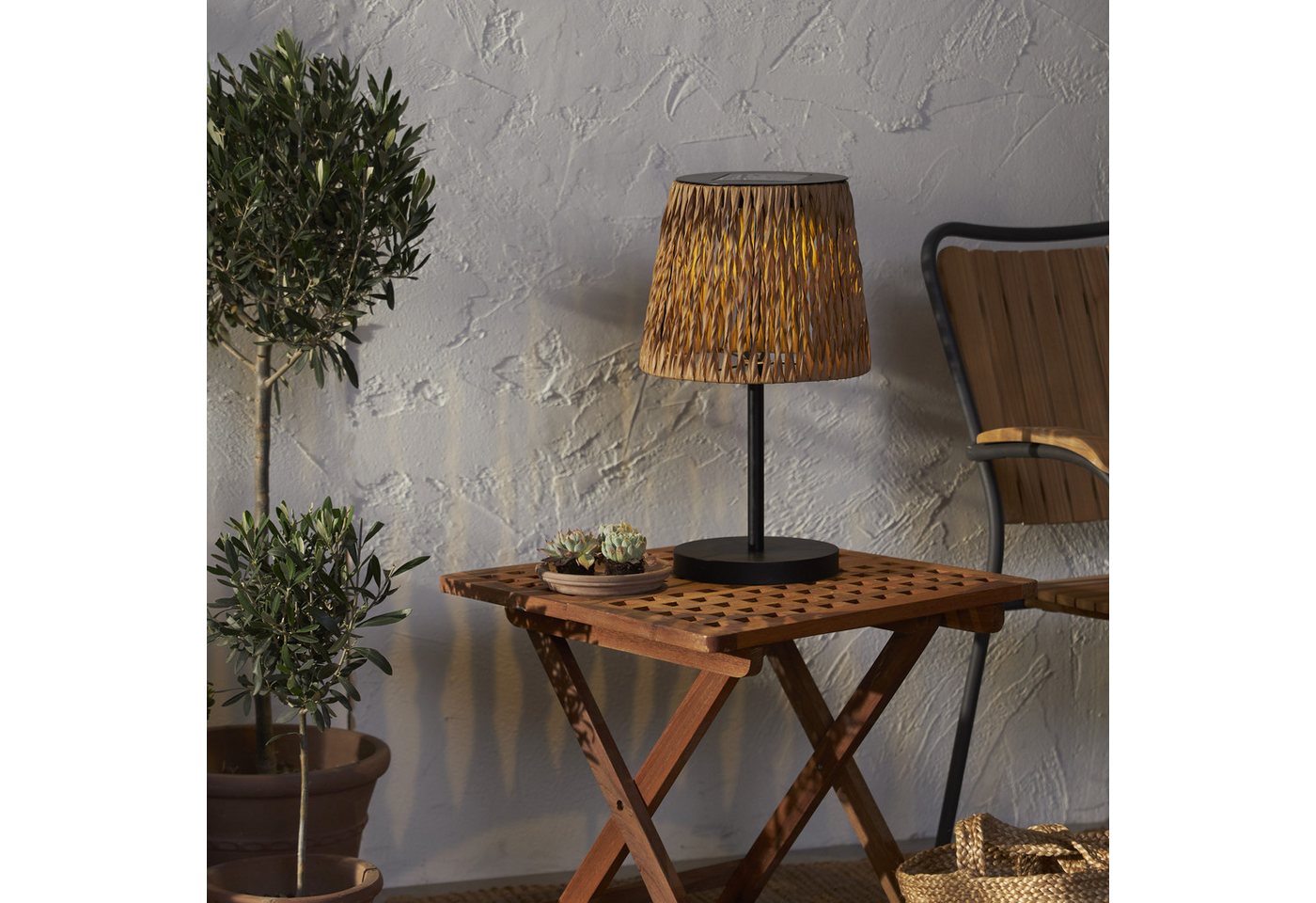 STAR TRADING LED Solarleuchte Solarlampe Cesta, Tageslichtsensor, LED fest integriert, Warmweiß, Dämmerungssensor, synthetische Rattan-Optik – Bild 5 von 5
