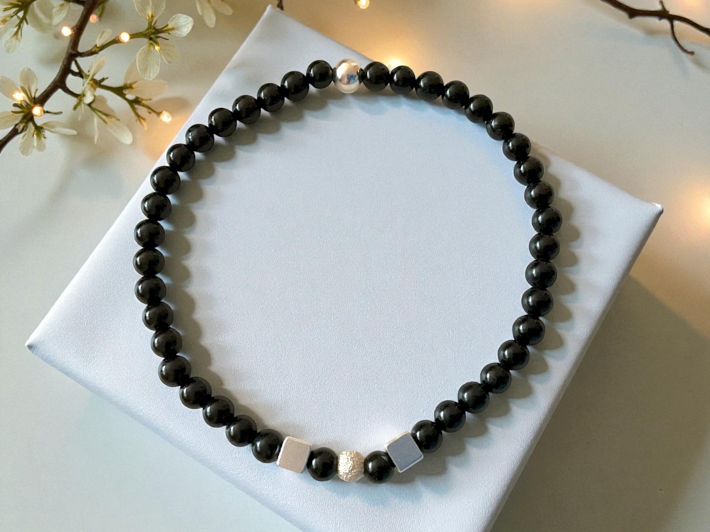 Steinfixx® Perlenarmband schwarzer Turmalin mit 925 Silber, handgefertigt in Deutschland (Lieferung in edler Geschenkbox, AAA-Qualität aus Brasilien), wahlweise – Bild 4 von 5
