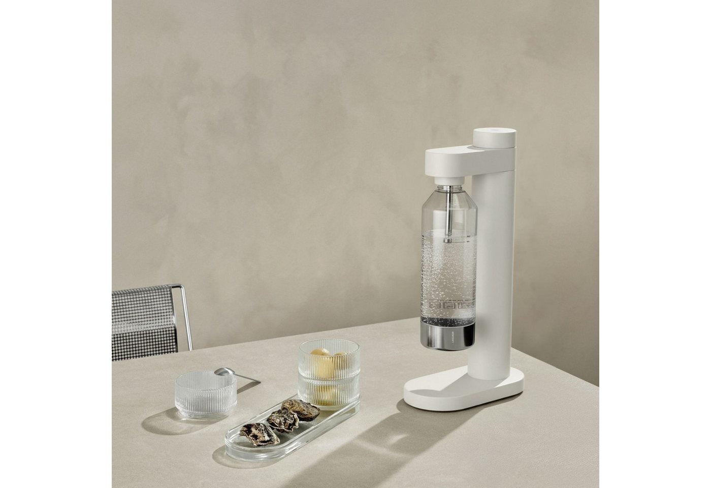 Stelton Wassersprudler Brus Soft White – Bild 3 von 4