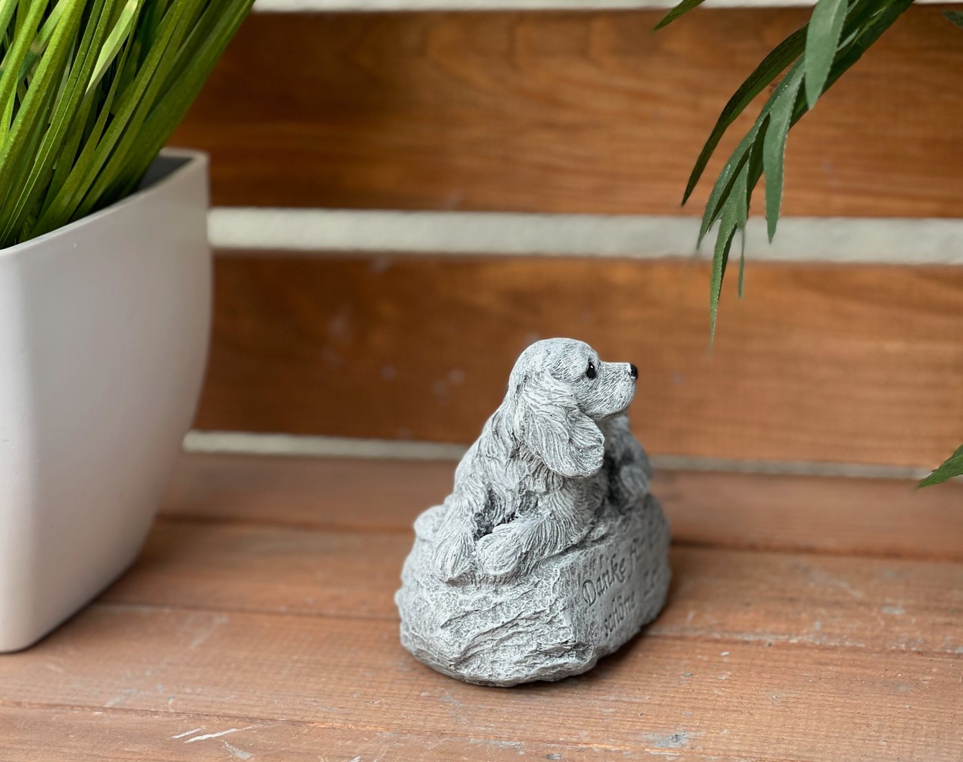 Stone and Style Gartenfigur Frostfeste Steinfigur Grabschmuck Hund "Danke für die schöne Zeit" – Bild 4 von 5