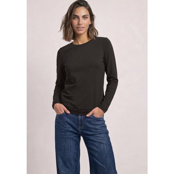 STREET ONE Langarmshirt mit Spitzendetails