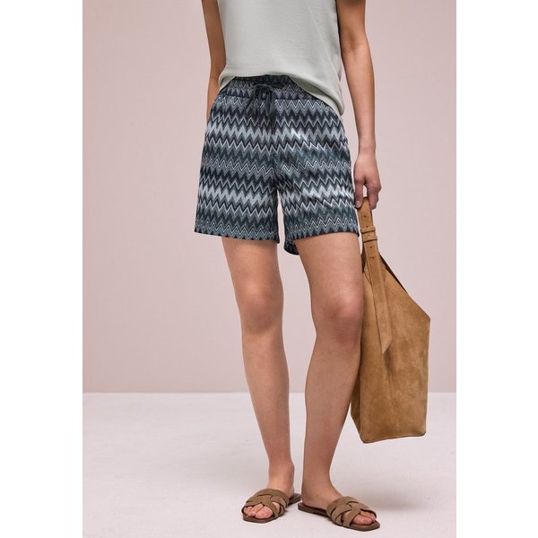 STREET ONE Shorts mit Wide Legs