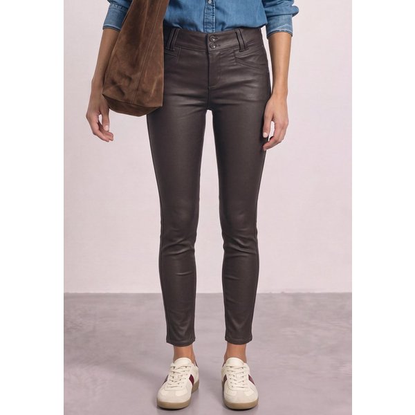 STREET ONE Stoffhose mit Coating
