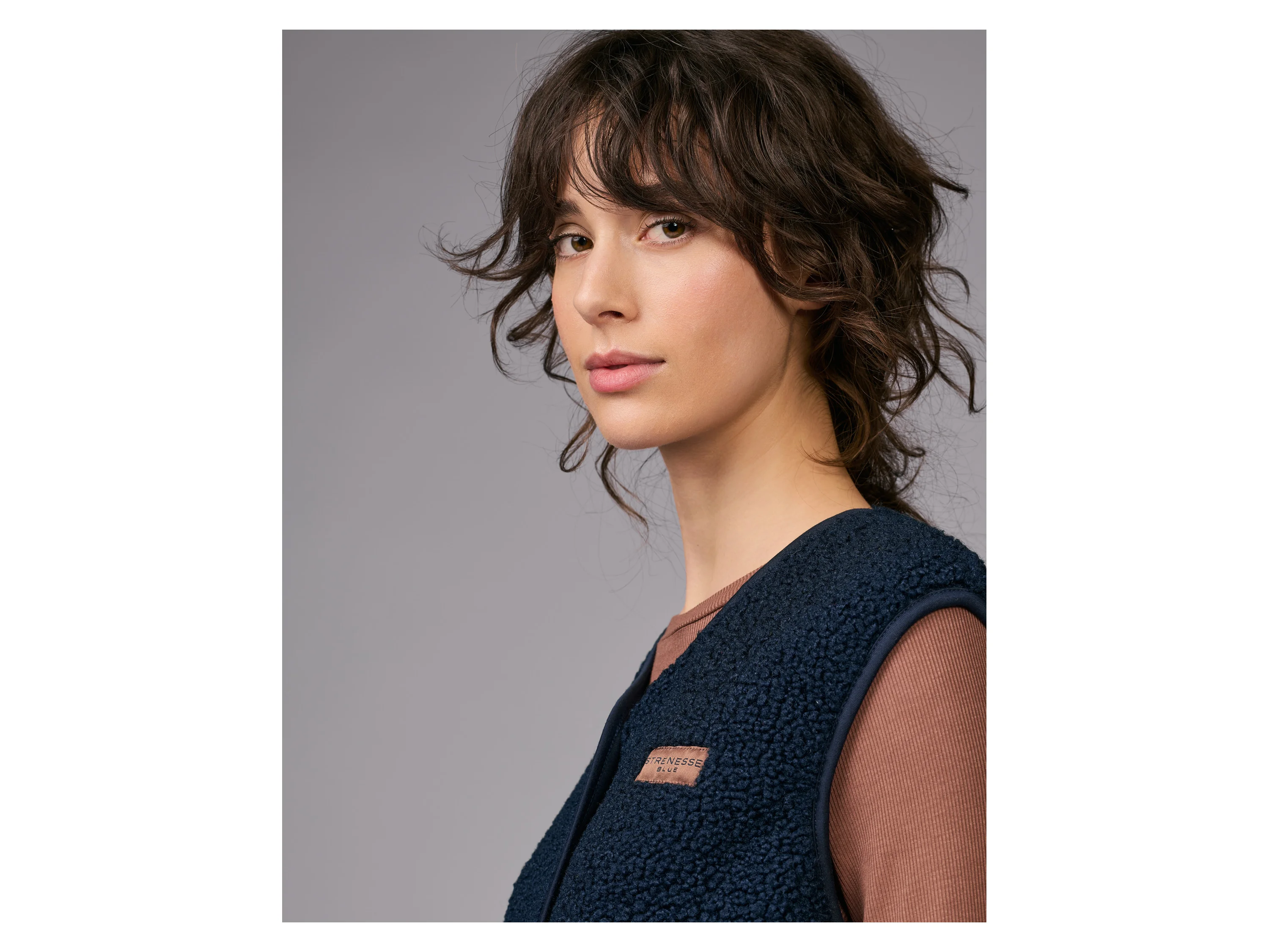 STRENESSE BLUE Damen Sherpafleece Weste (Navy, M) – Bild 3 von 3