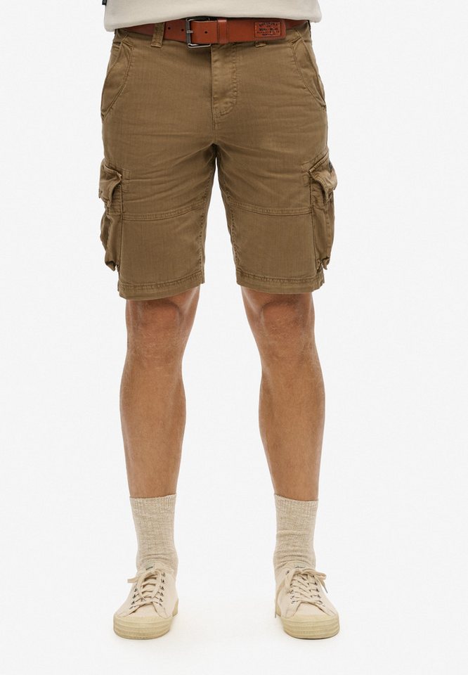 Superdry Cargobermudas CORE CARGO SHORT Straight Fit, mit Reißverschluss und 1-Knopf-Verschluss, knielang – Bild 2 von 5