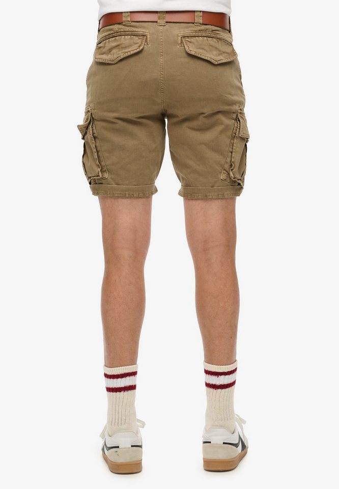 Superdry Cargobermudas CORE CARGO SHORT Straight Fit, mit Reißverschluss und 1-Knopf-Verschluss, knielang – Bild 3 von 5