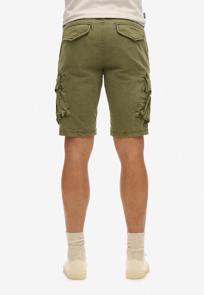 Superdry Cargobermudas CORE CARGO SHORT Straight Fit, mit Reißverschluss und 1-Knopf-Verschluss, knielang – Bild 2 von 5