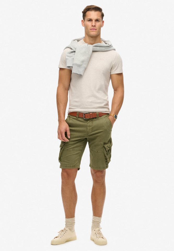 Superdry Cargobermudas CORE CARGO SHORT Straight Fit, mit Reißverschluss und 1-Knopf-Verschluss, knielang – Bild 3 von 5