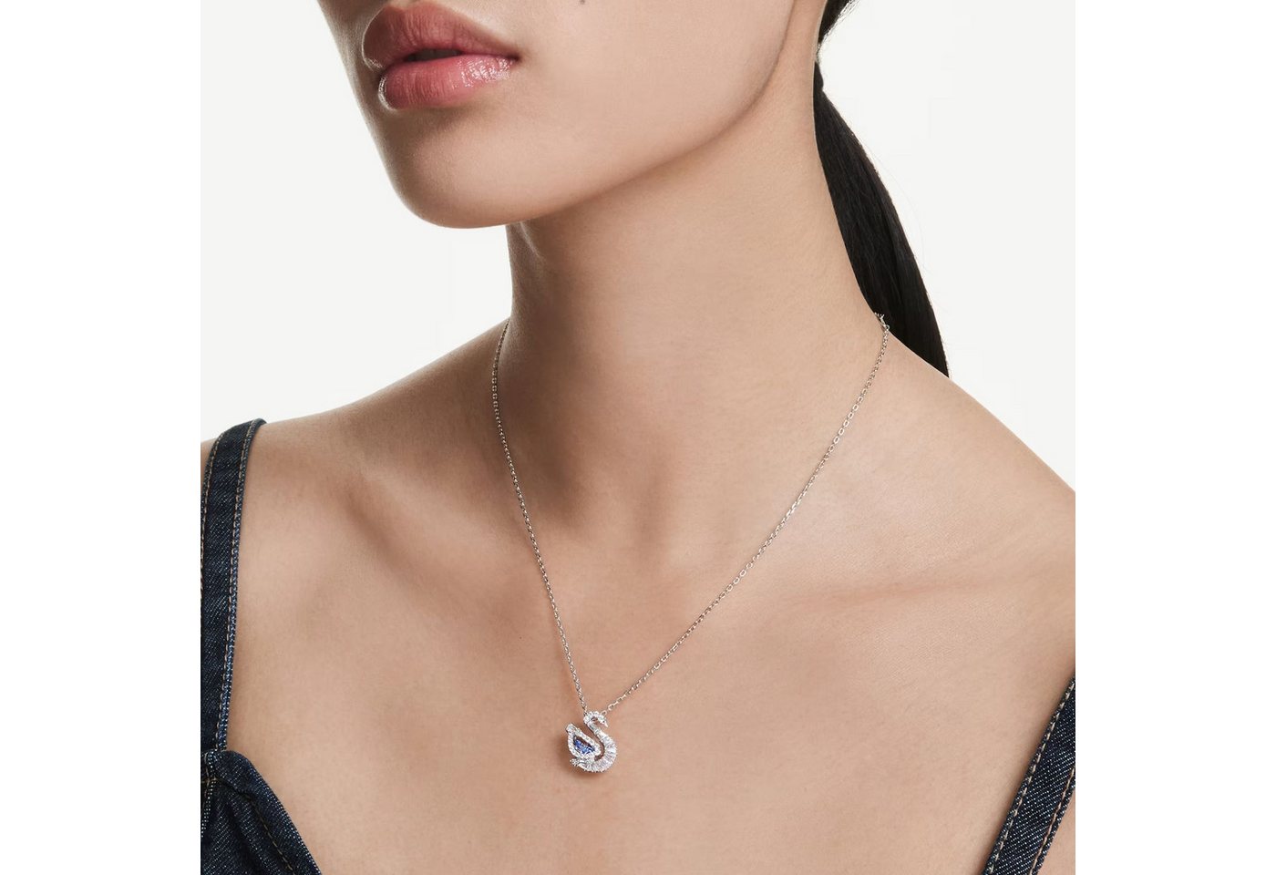 Swarovski Kette mit Anhänger Swan – Bild 2 von 5