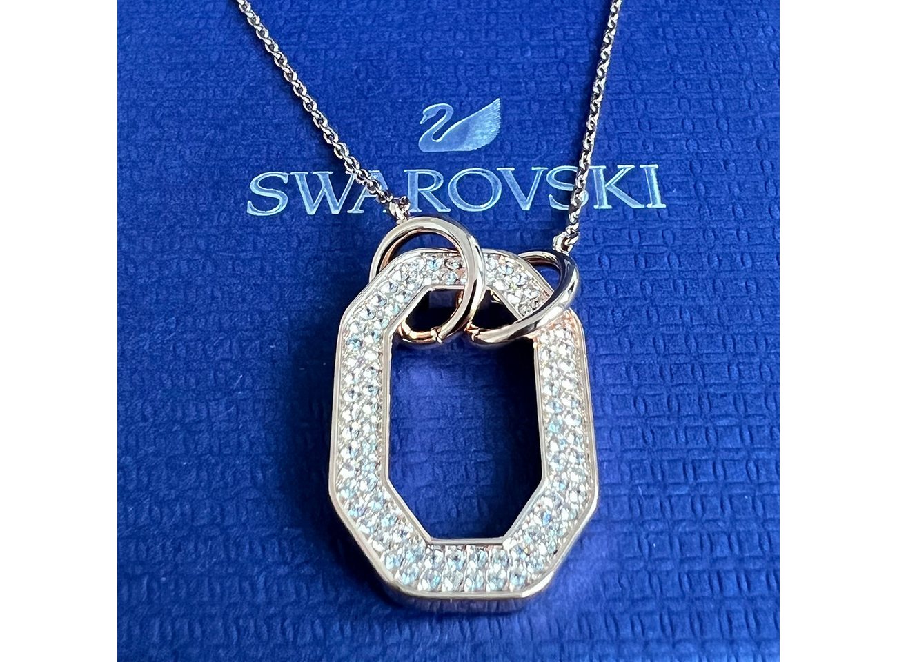 Swarovski Kette mit Anhänger – Bild 3 von 3