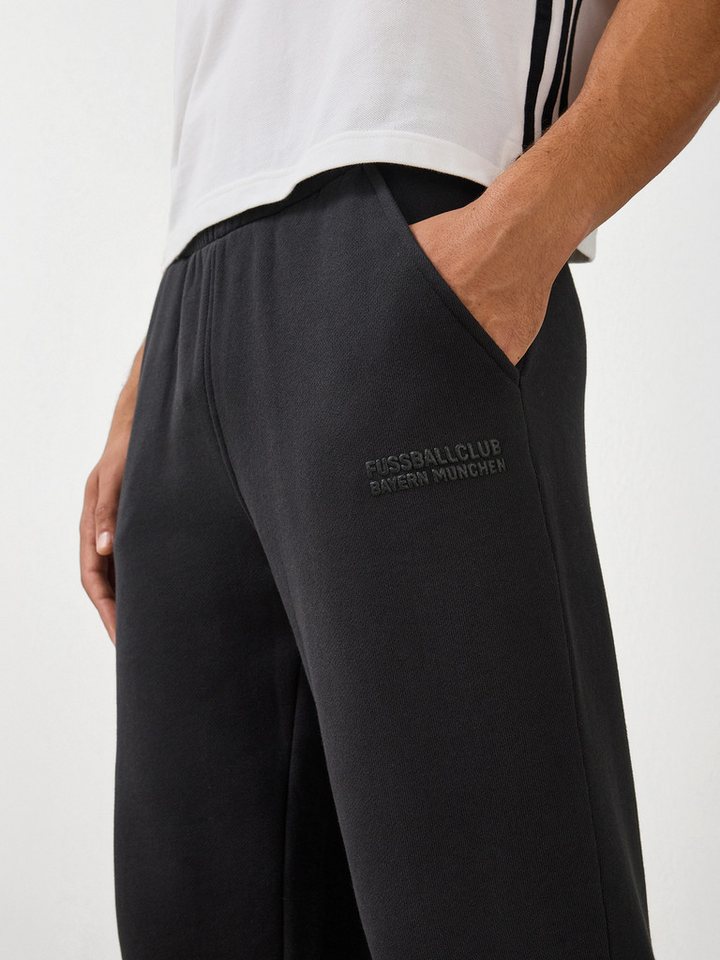 FC Bayern München Sweathose FC Bayern München, Sweatpant Premium Essentials, Herren, Schwarz – Bild 5 von 5