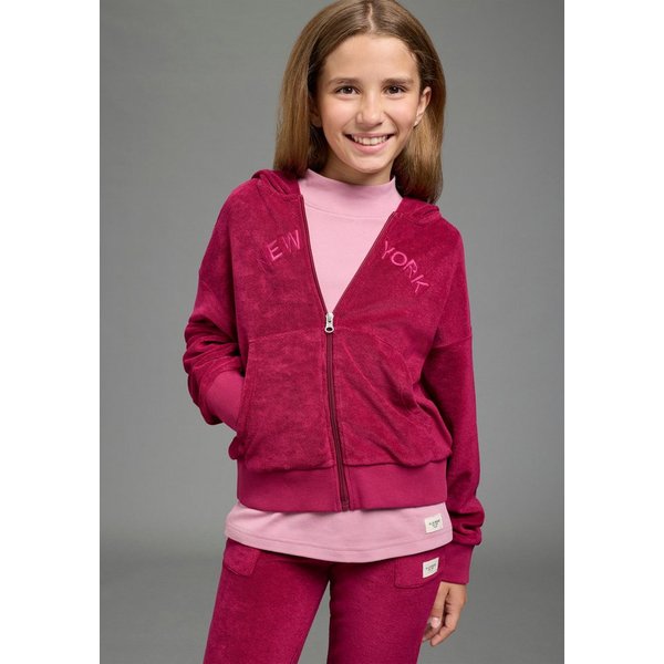 H.I.S Sweatjacke Kuschelweiche H.I.S Nicki-Jacke mit Applikation: NEW YORK Sweatjacke aus Nicki-Material für vielseitige Einsätze, mit Stickerei