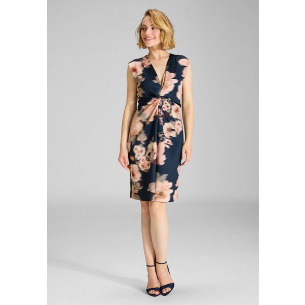 SWING Cocktailkleid Figurbetonte Passform