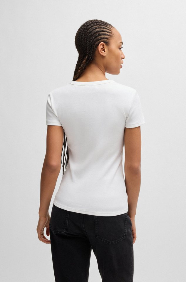 HUGO T-Shirt Easy Tee mit HUGO Aufnäher – Bild 5 von 5