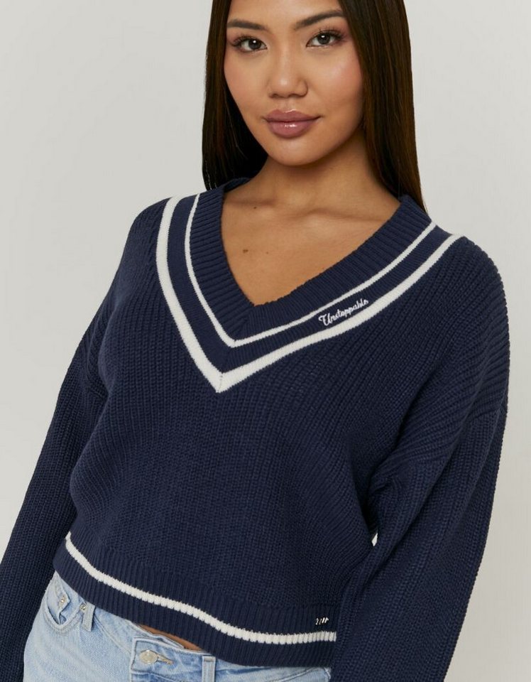 Tally Weijl Strickpullover SPUACKARIBOU Kunstfaser, mit tiefem V-Ausschnitt im College-Stil – Bild 3 von 3