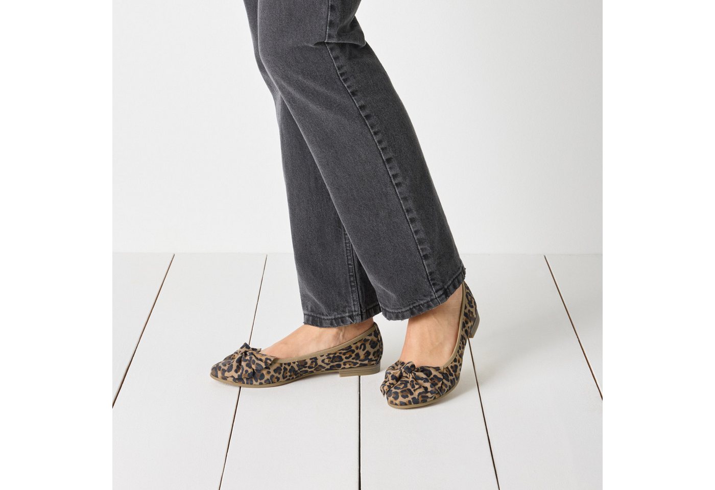 Tamaris Ballerina, Blockabsatz, Businessschuh, Schlupfschuh hat eine schmale Form – Bild 2 von 5