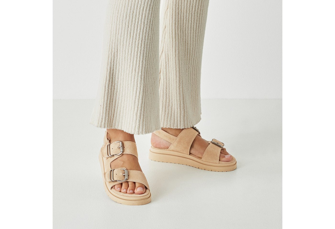 Tamaris Keilsandalette Riemchensandale, Sommerschuh im modischen Look – Bild 2 von 5